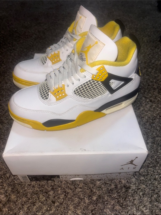 Jordan Shoes - Air Jordan 4 Retro Vivid Sulfur White Yellow Jordans